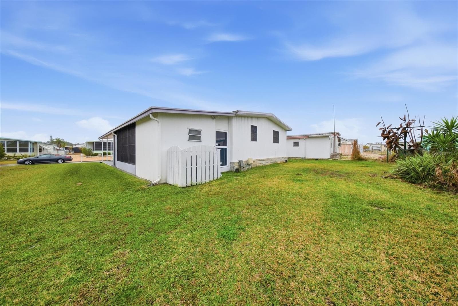 Mobile Home at 12117 CARTWRIGHT DR, HUDSON, photo 32 of 45