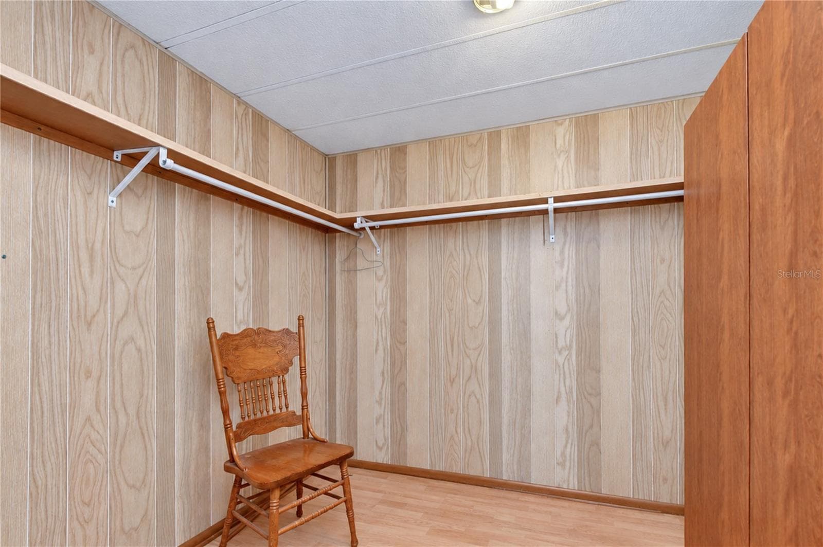 Walk in closet - 4710 WINDY LN, ZEPHYRHILLS