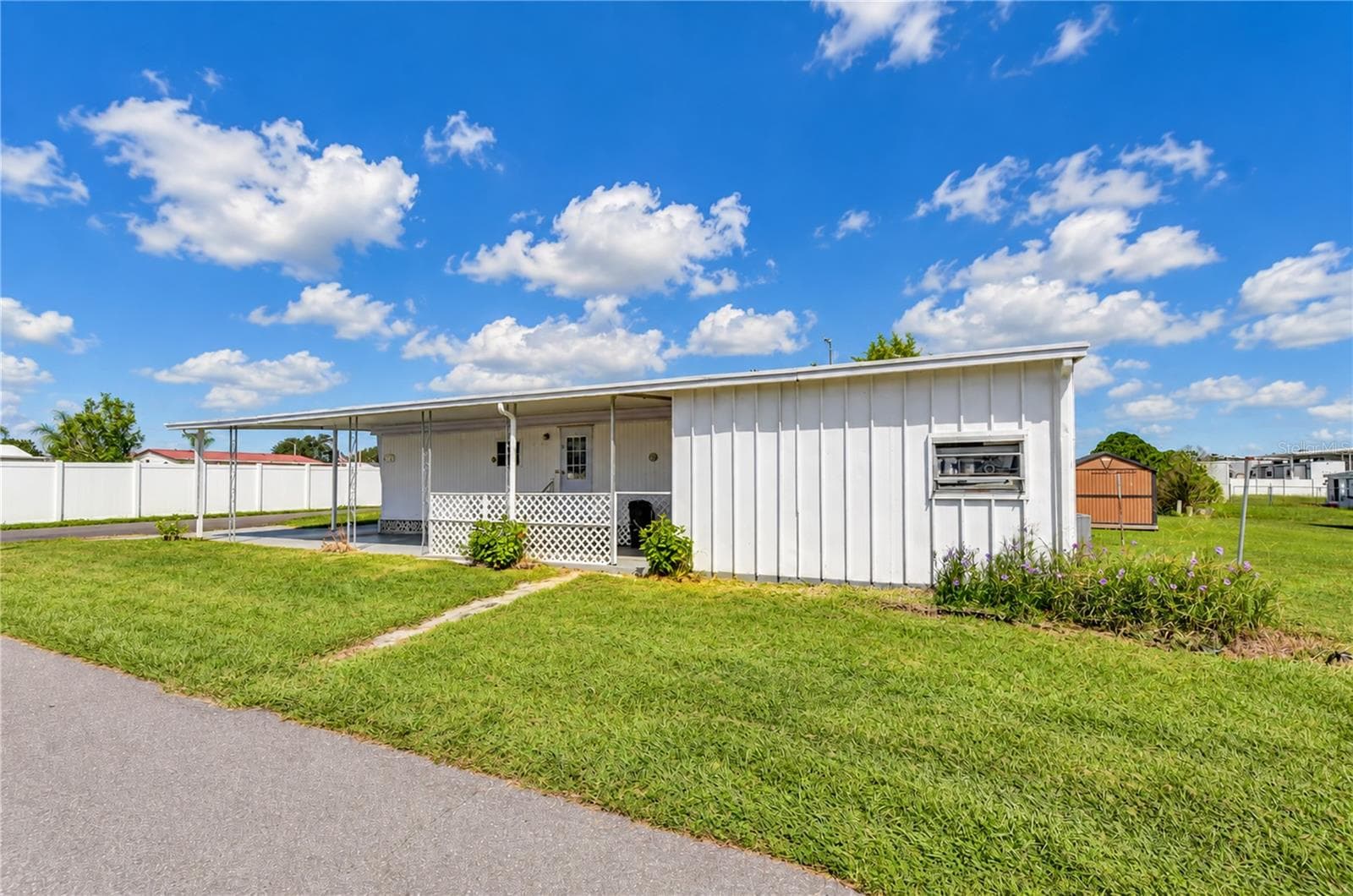 Exterior Side View - 4710 WINDY LN, ZEPHYRHILLS