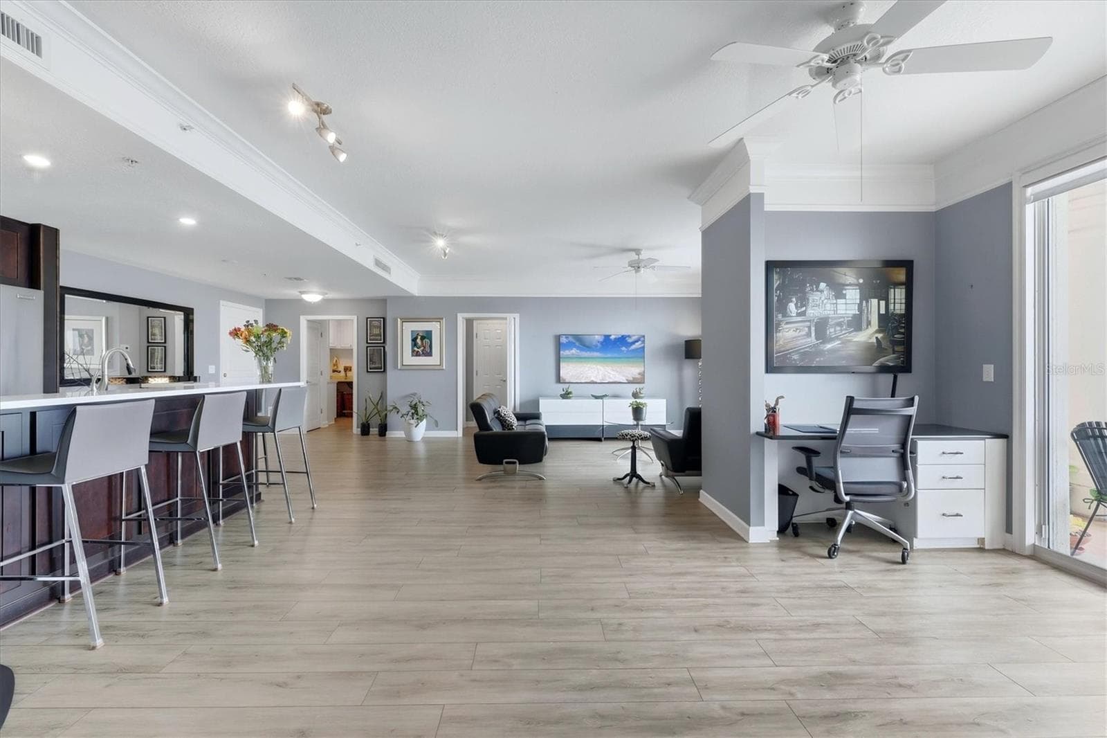 Condominium at 750 TAMIAMI TRL #1506, SARASOTA, photo 5 of 57