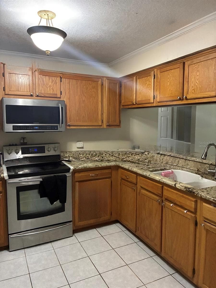 Virtually Staged - 1405 W RAMBLA ST, TAMPA