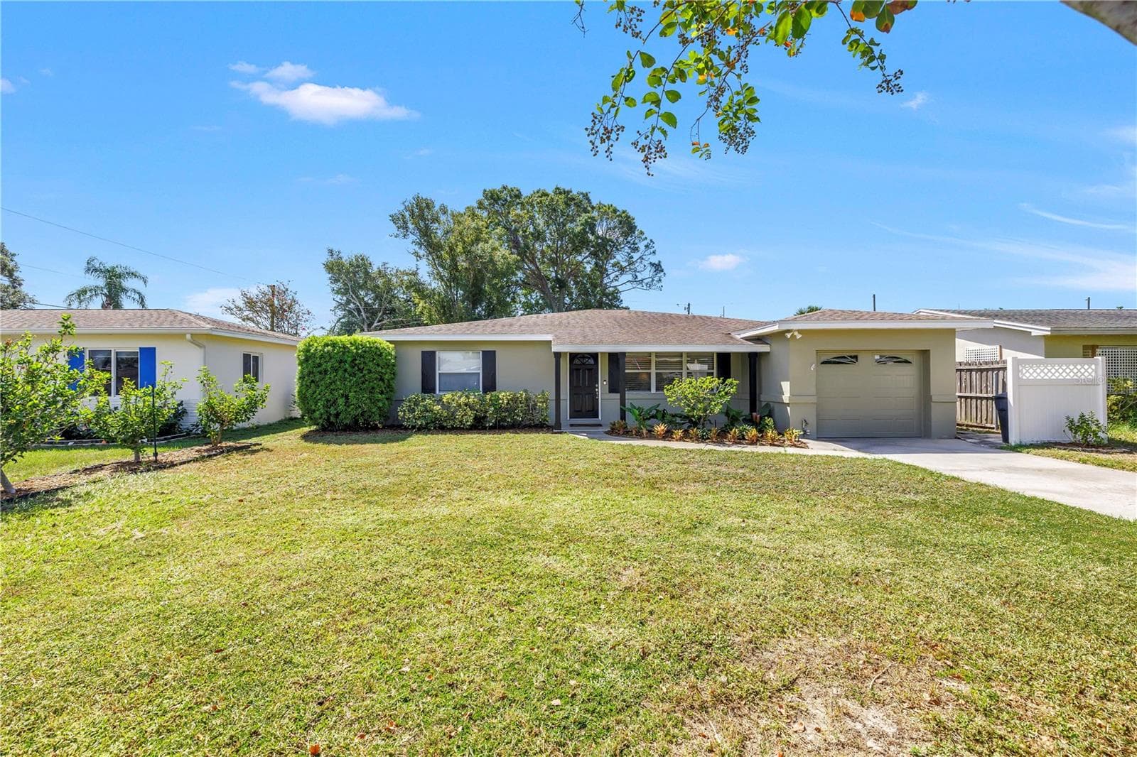 Single Family Residence at 4310 16TH AVE N, ST PETERSBURG, photo 3 of 56