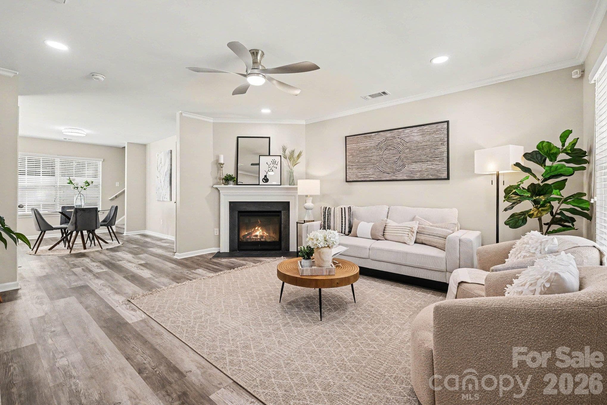 Single Family Residence at 6826 Broad Valley Court, Charlotte, photo 4 of 30