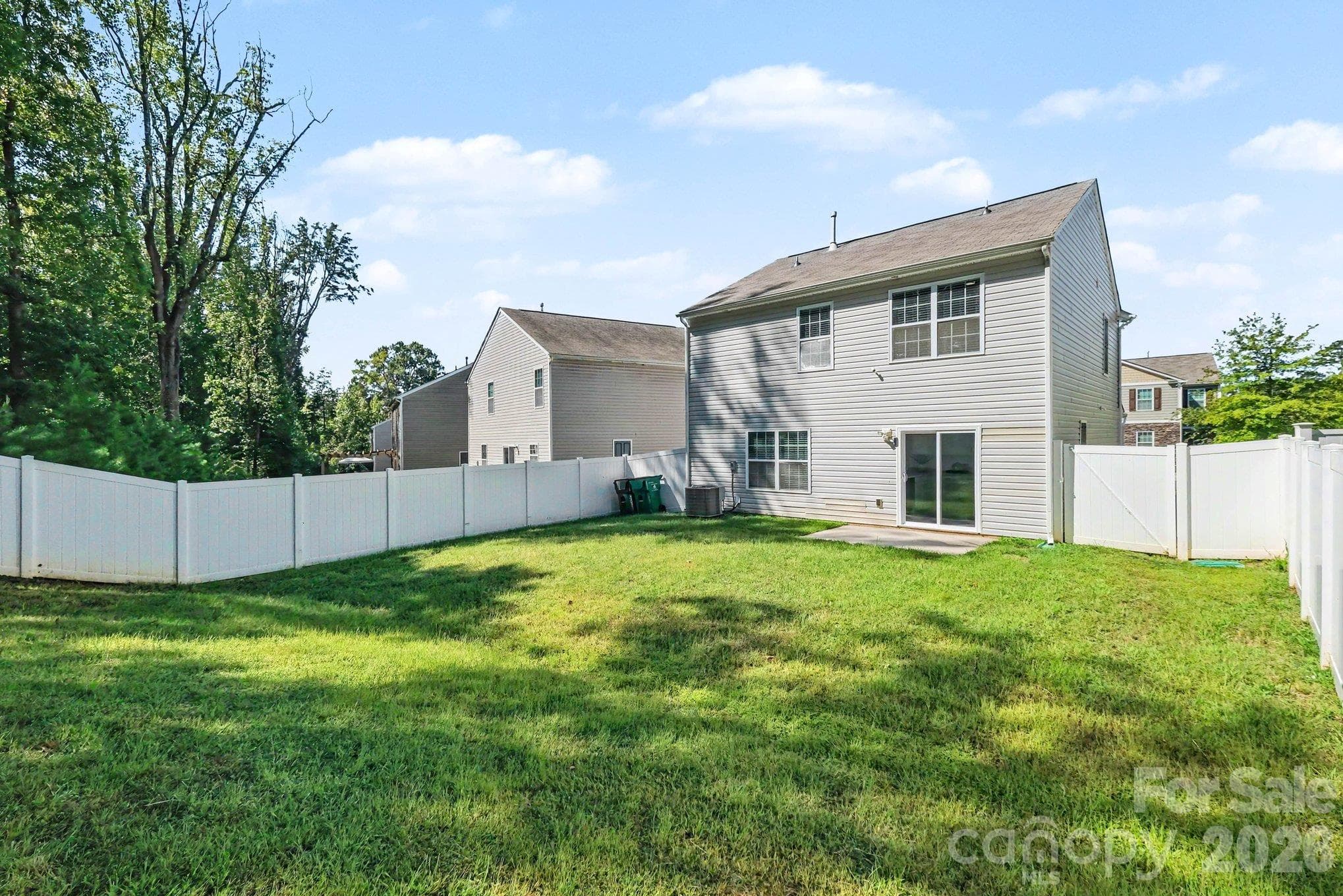 Fenced back yard - 6826 Broad Valley Court, Charlotte