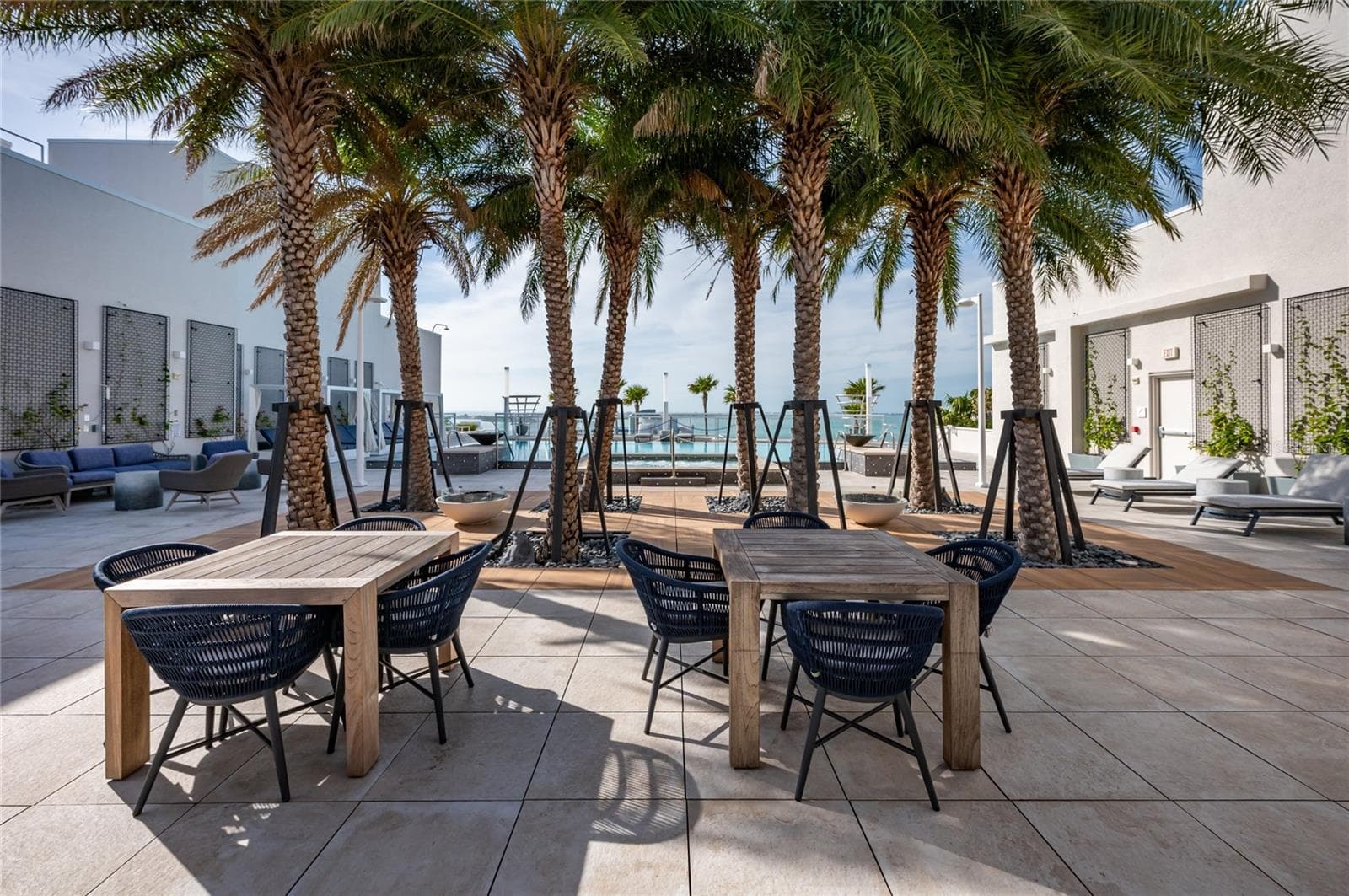Condominium at 540 N TAMIAMI TRL #1604, SARASOTA, photo 11 of 157