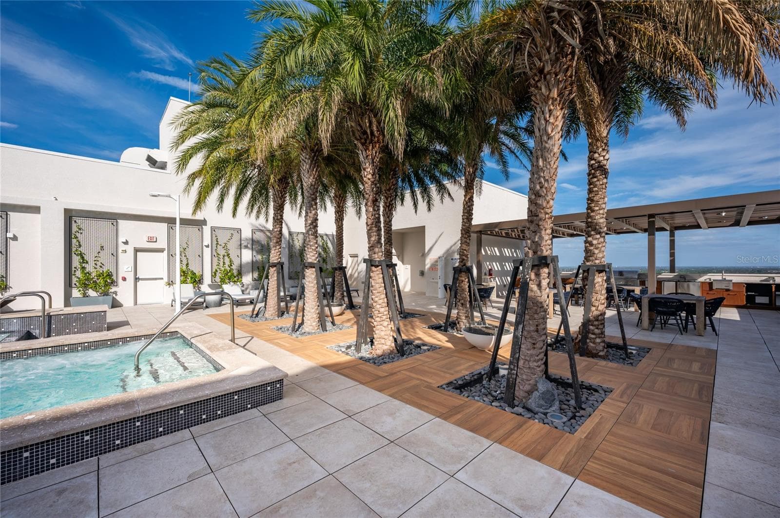 Condominium at 540 N TAMIAMI TRL #1604, SARASOTA, photo 15 of 157