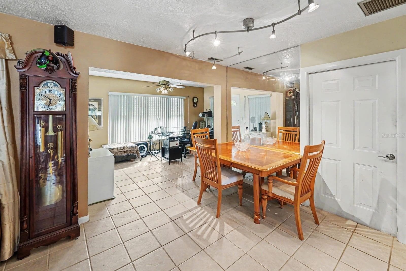 Single Family Residence at 1945 SOUVENIR DR, CLEARWATER, photo 9 of 30