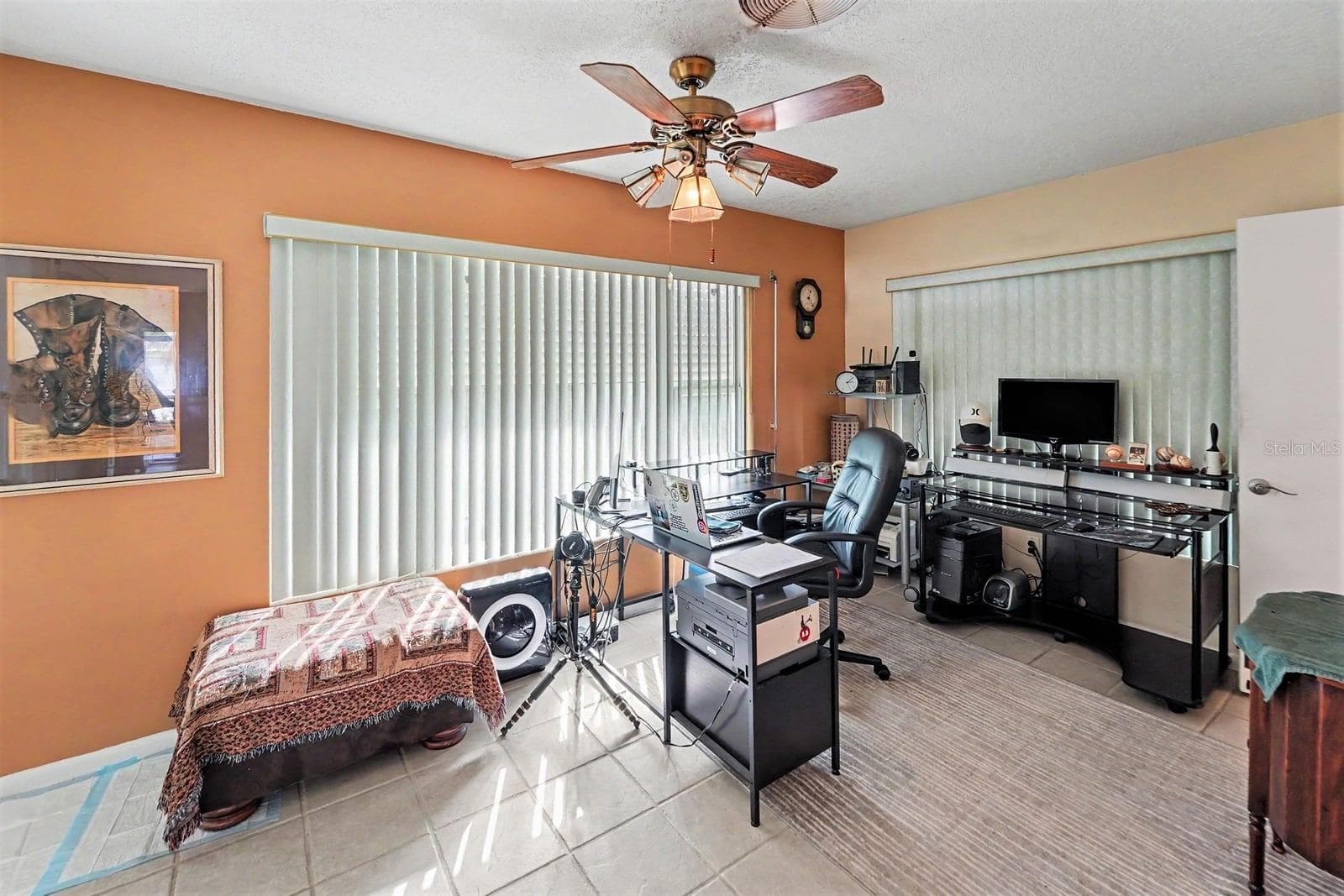 Single Family Residence at 1945 SOUVENIR DR, CLEARWATER, photo 15 of 30