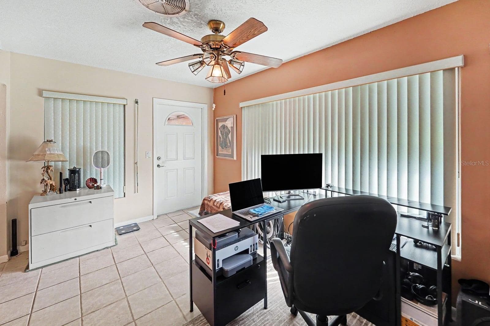 Single Family Residence at 1945 SOUVENIR DR, CLEARWATER, photo 16 of 30