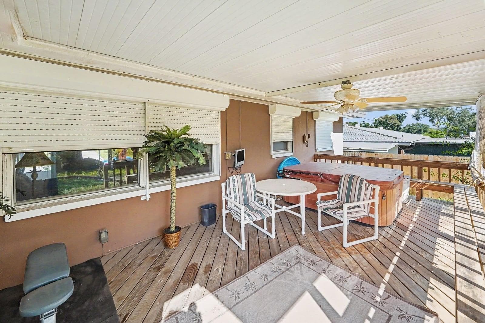 Single Family Residence at 1945 SOUVENIR DR, CLEARWATER, photo 24 of 30