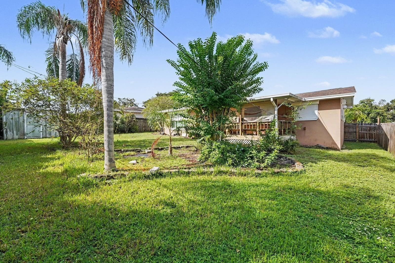 Single Family Residence at 1945 SOUVENIR DR, CLEARWATER, photo 28 of 30