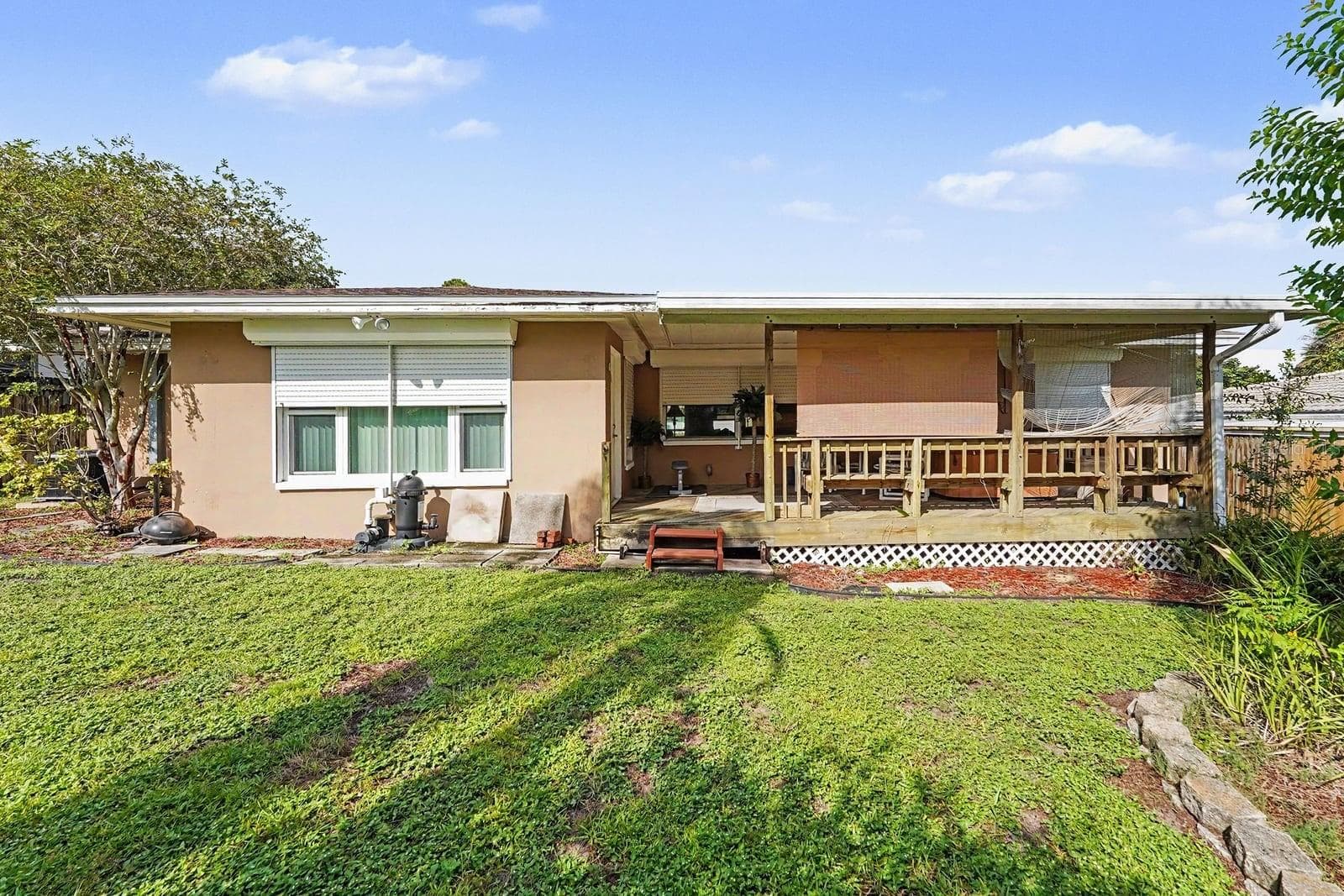 Single Family Residence at 1945 SOUVENIR DR, CLEARWATER, photo 30 of 30