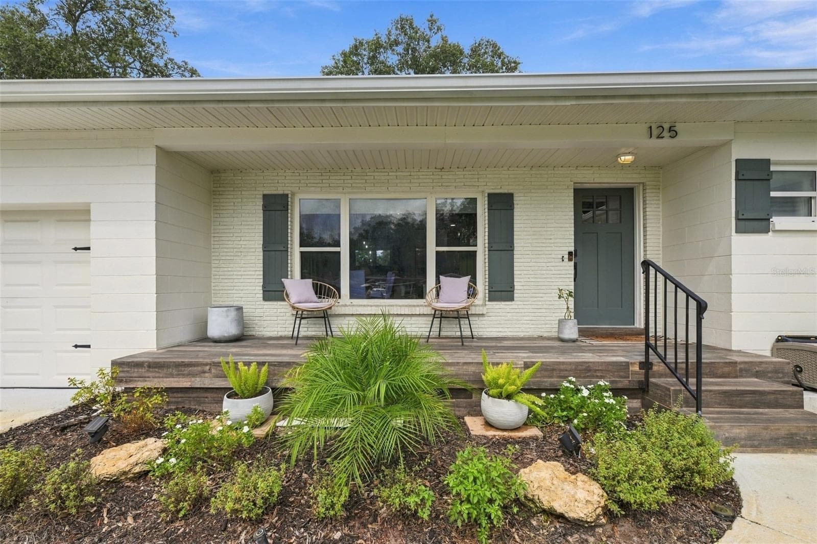 Single Family Residence at 125 SIOBHAN AVE, TAMPA, photo 10 of 42