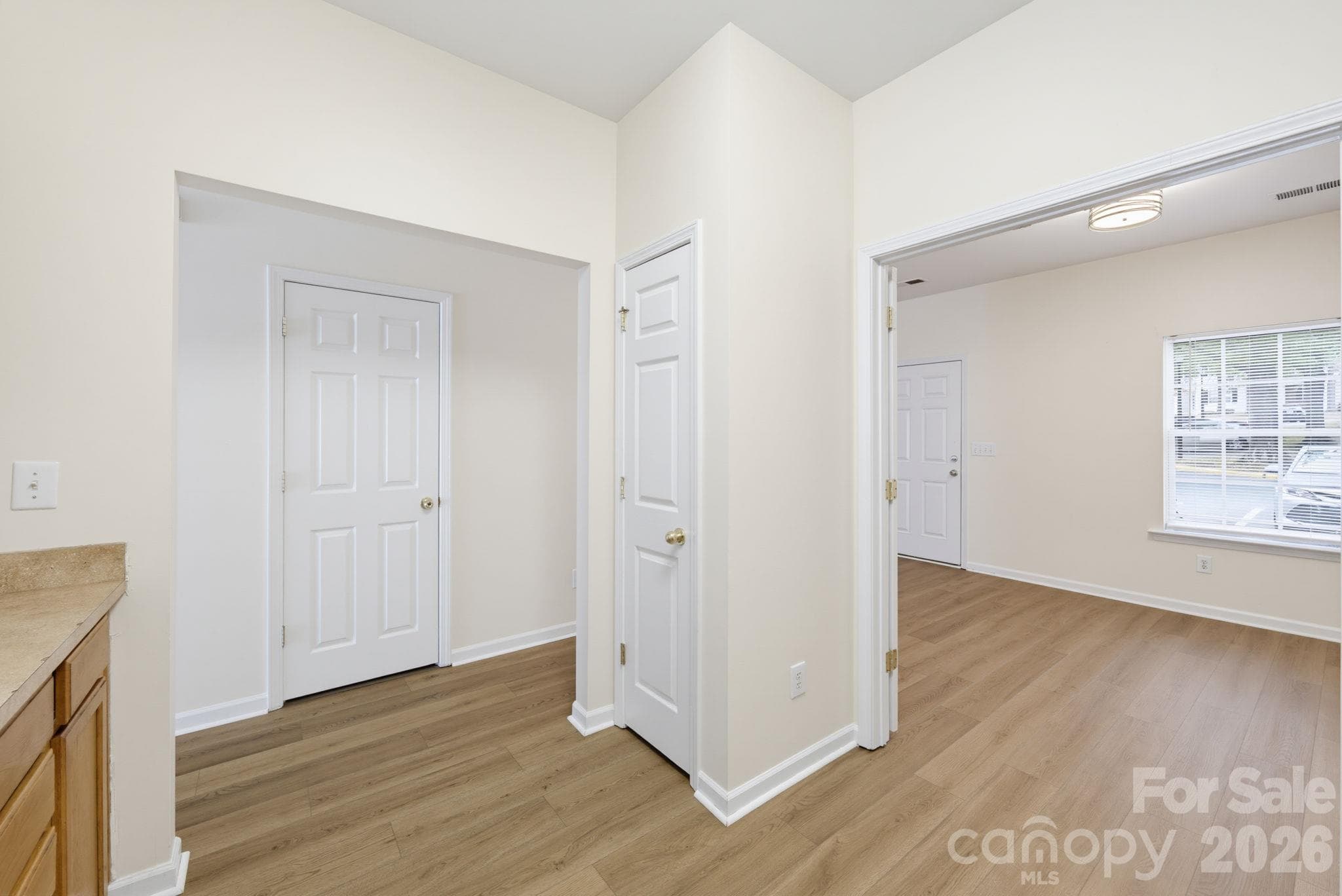Townhouse at 2176 Winthrop Chase Drive, Charlotte, photo 8 of 34
