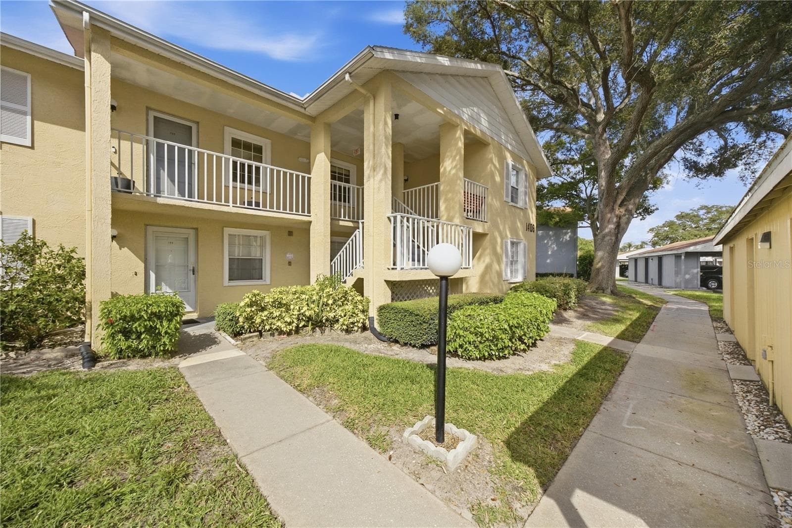 1408 MILLSTREAM LN #206