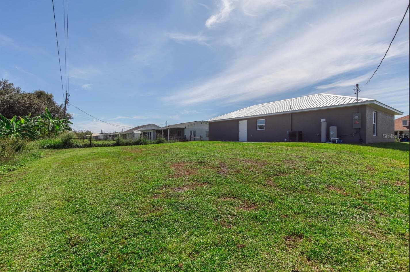 View of Rear Exterior - 11506 SW LEMON AVE, ARCADIA