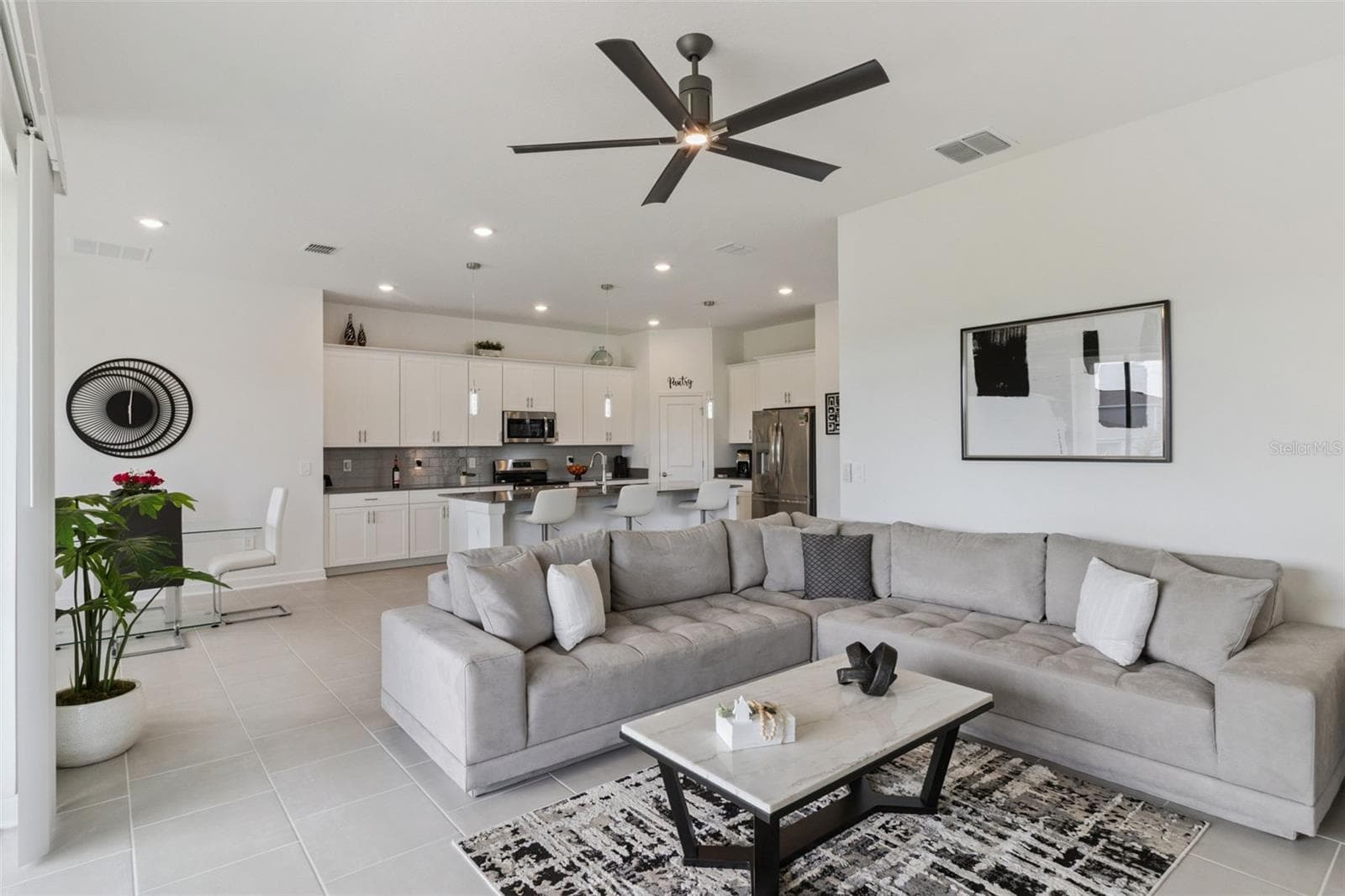 living Room/family Room - 4409 EASTMINSTER RD, DAVENPORT