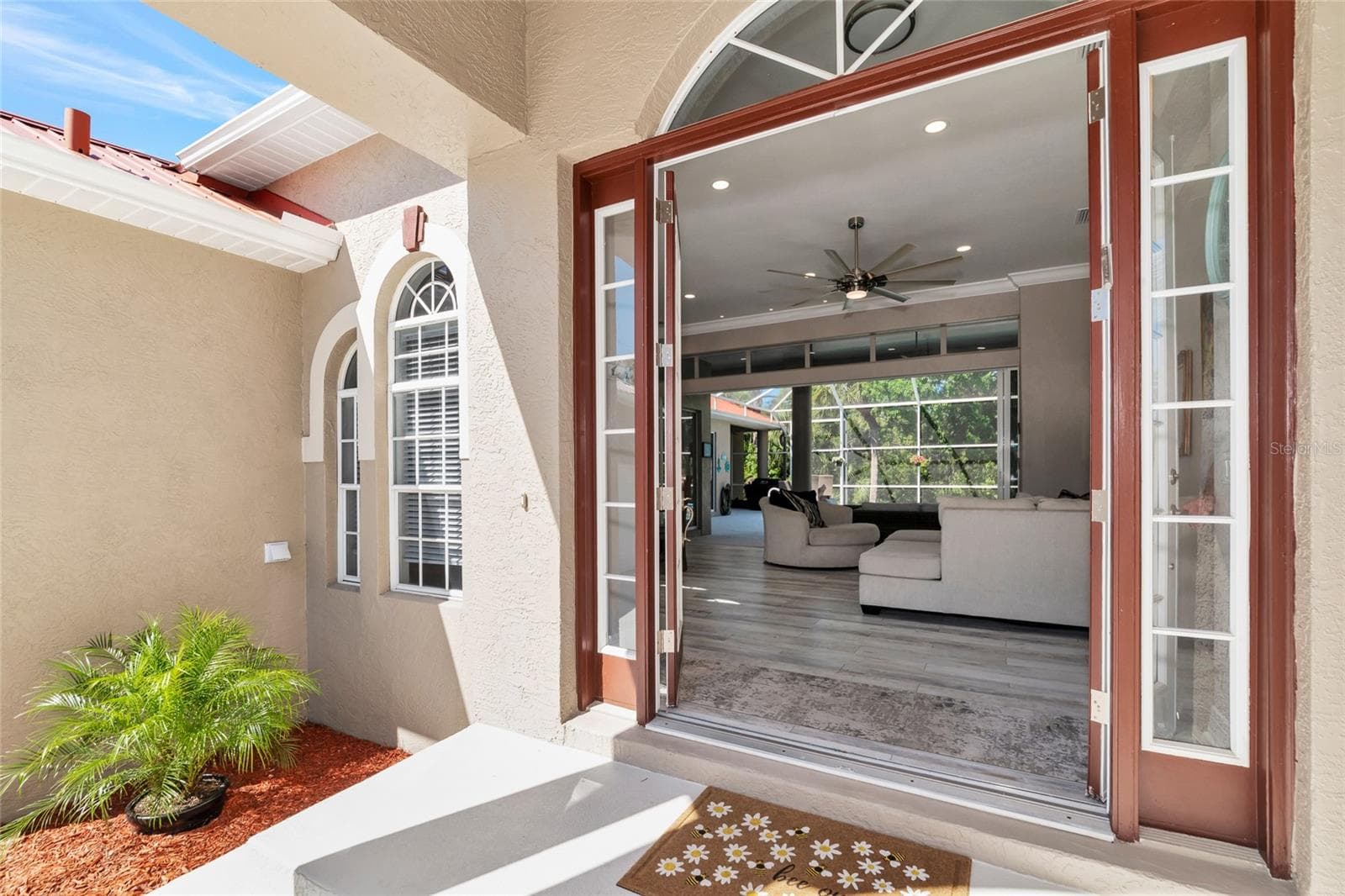 Entrance - 1101 KINGS WAY DR, NOKOMIS