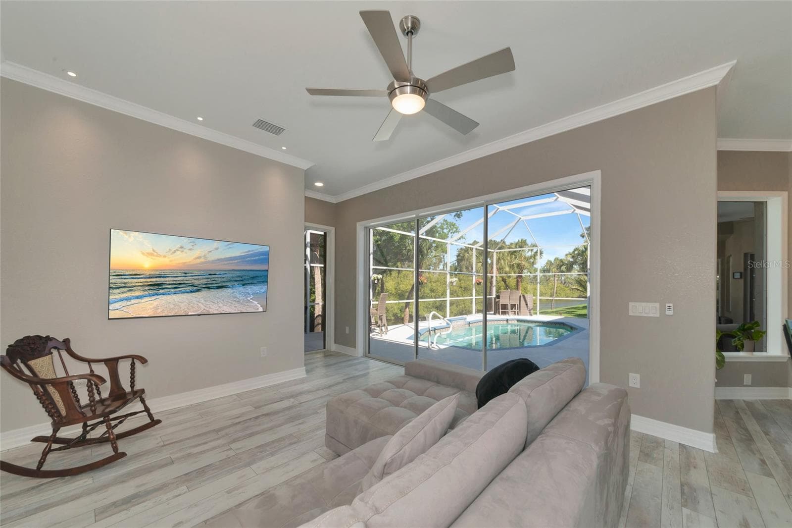 Family Room - 1101 KINGS WAY DR, NOKOMIS