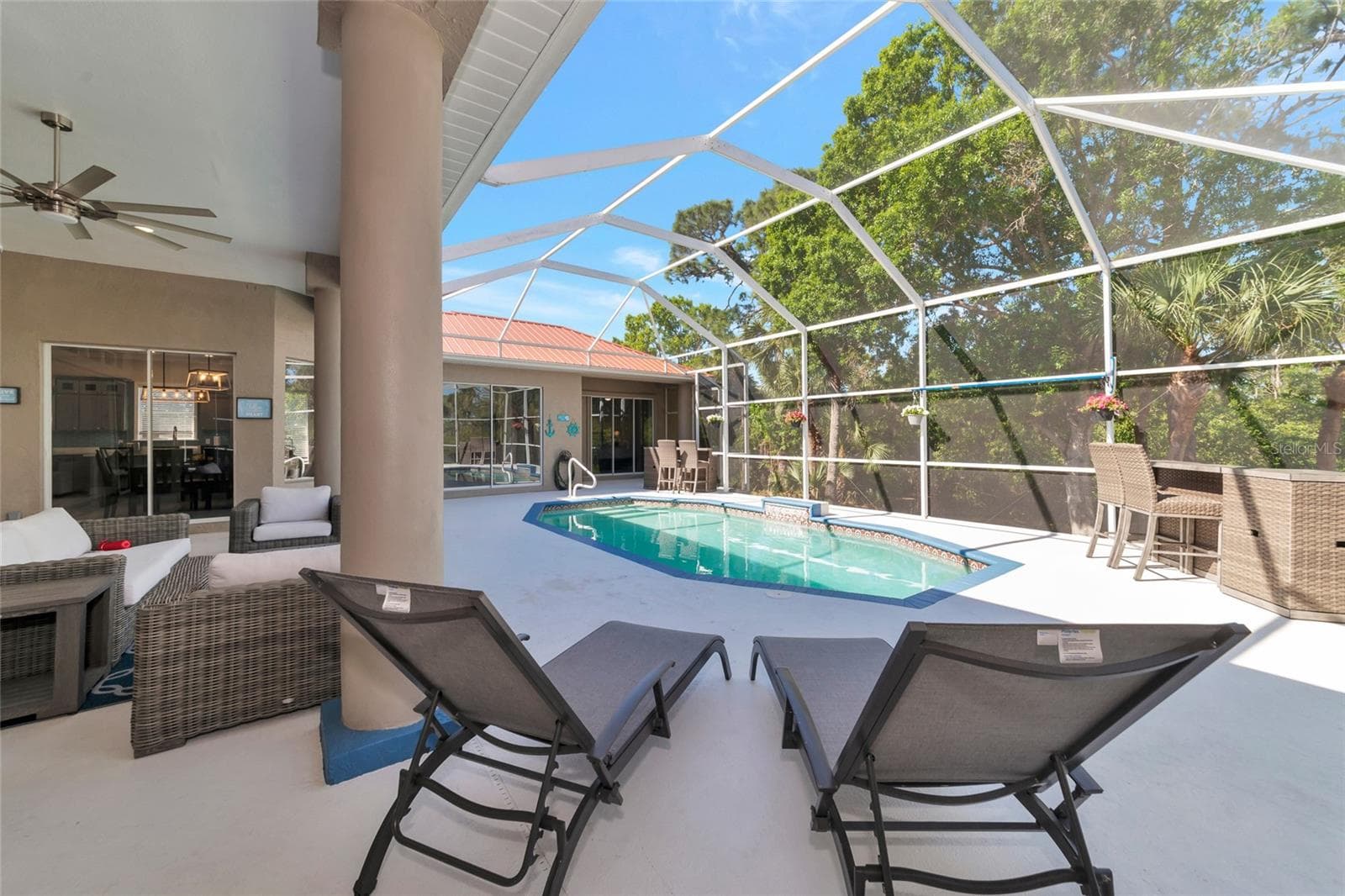 Lanai & Pool - 1101 KINGS WAY DR, NOKOMIS