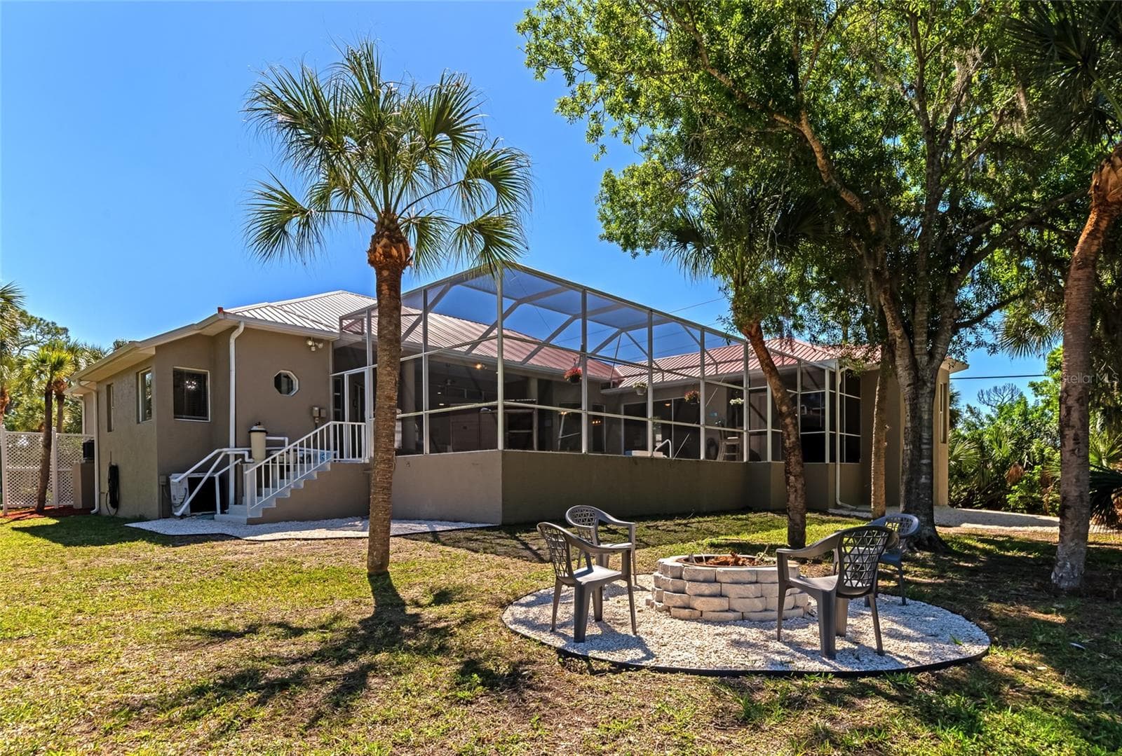 Exterior Back - 1101 KINGS WAY DR, NOKOMIS