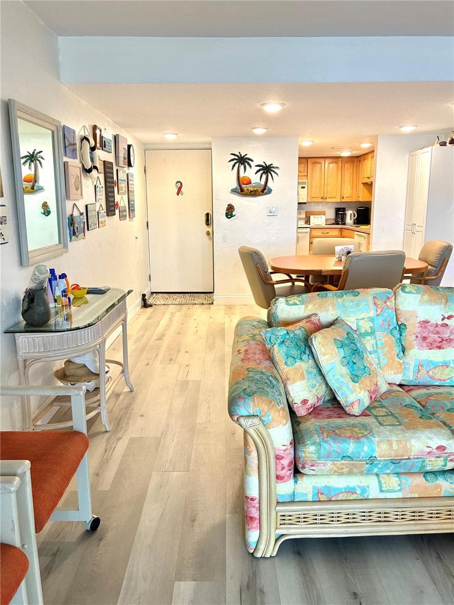 Condominium at 4175 S ATLANTIC AVE #5130, NEW SMYRNA BEACH, photo 6 of 27