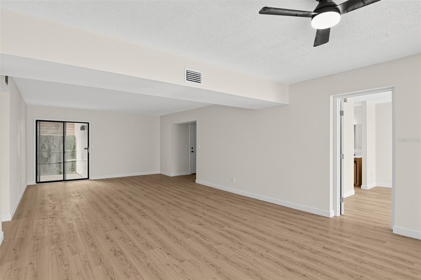 Condominium at 275 INDIGO DR #1070, DAYTONA BEACH, photo 9 of 36