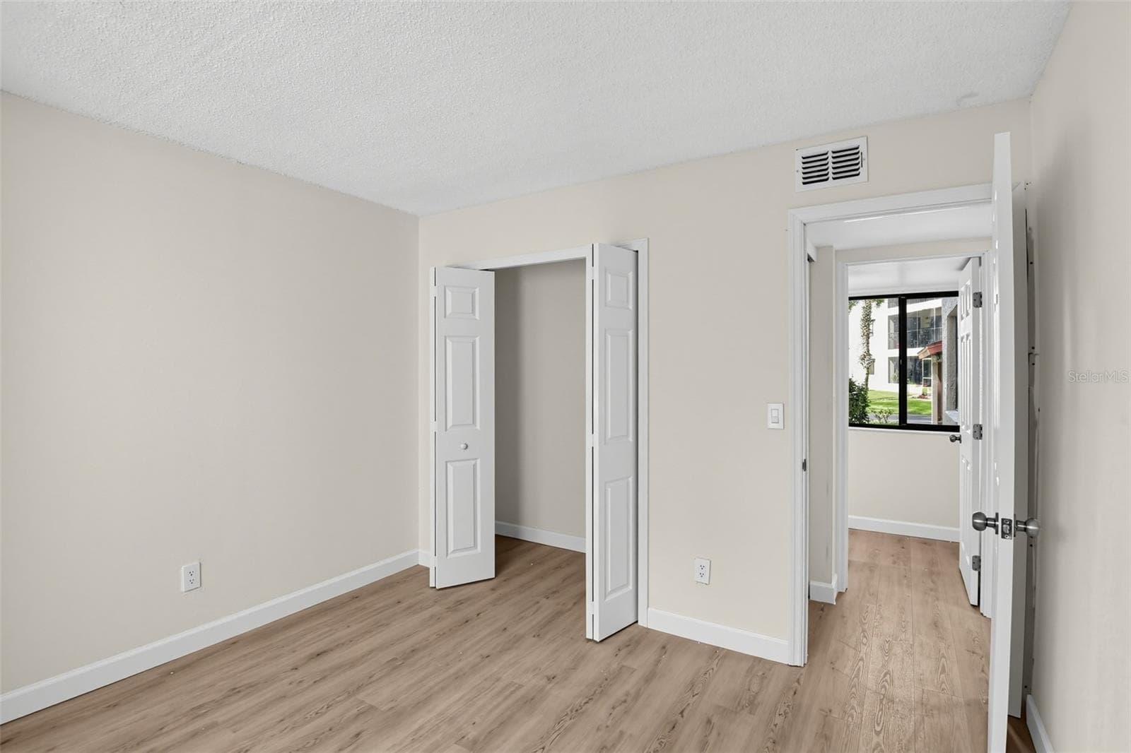 Condominium at 275 INDIGO DR #1070, DAYTONA BEACH, photo 14 of 36