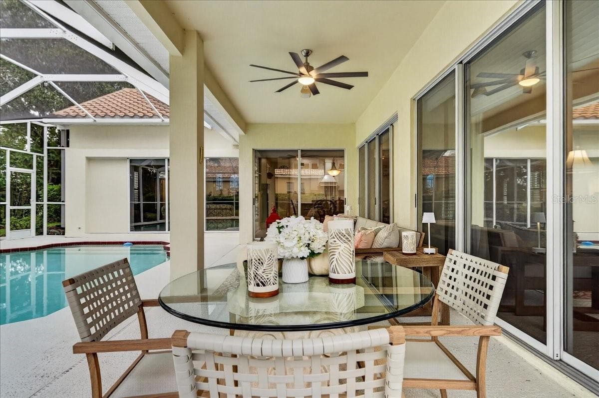 Single Family Residence at 9101 WOODRIDGE RUN DR, TAMPA, photo 33 of 100
