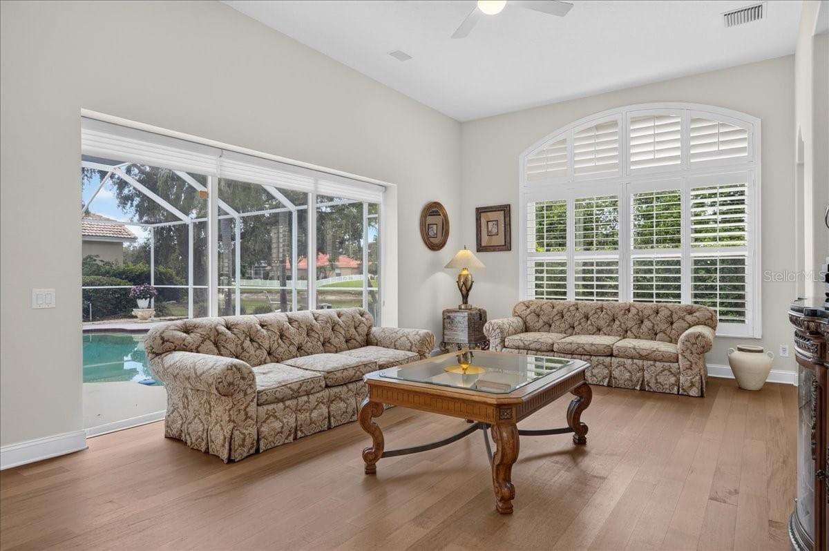 Single Family Residence at 9101 WOODRIDGE RUN DR, TAMPA, photo 59 of 100