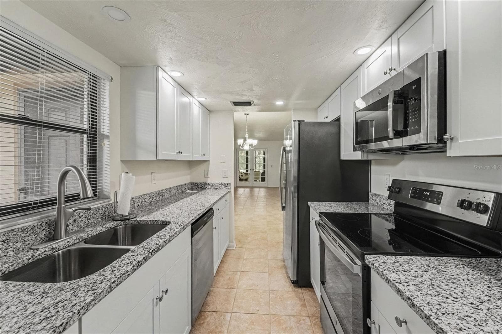 Kitchen - 175 E HARTFORD ST #5A, HERNANDO