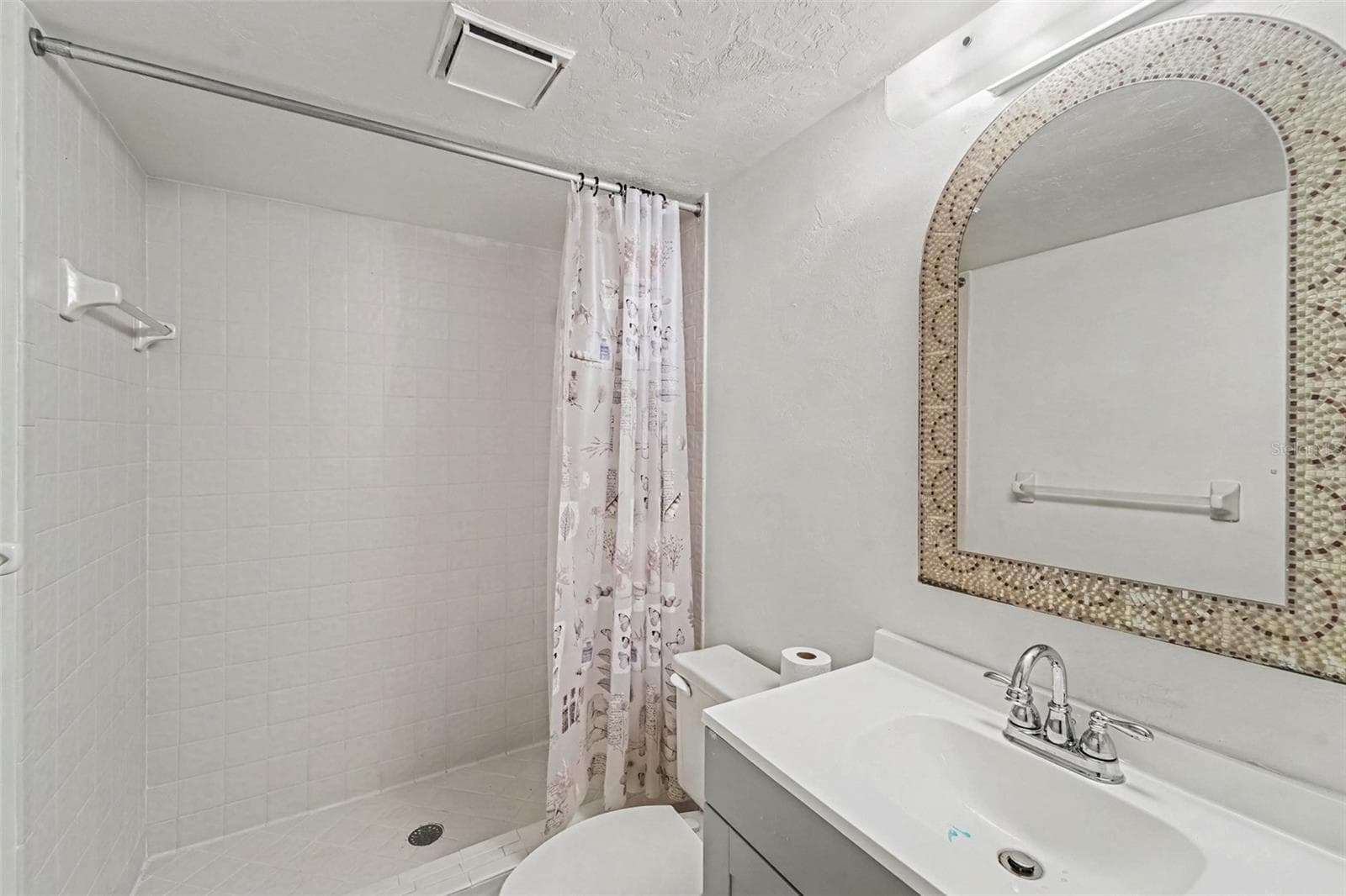 Bathroom 2 - 175 E HARTFORD ST #5A, HERNANDO
