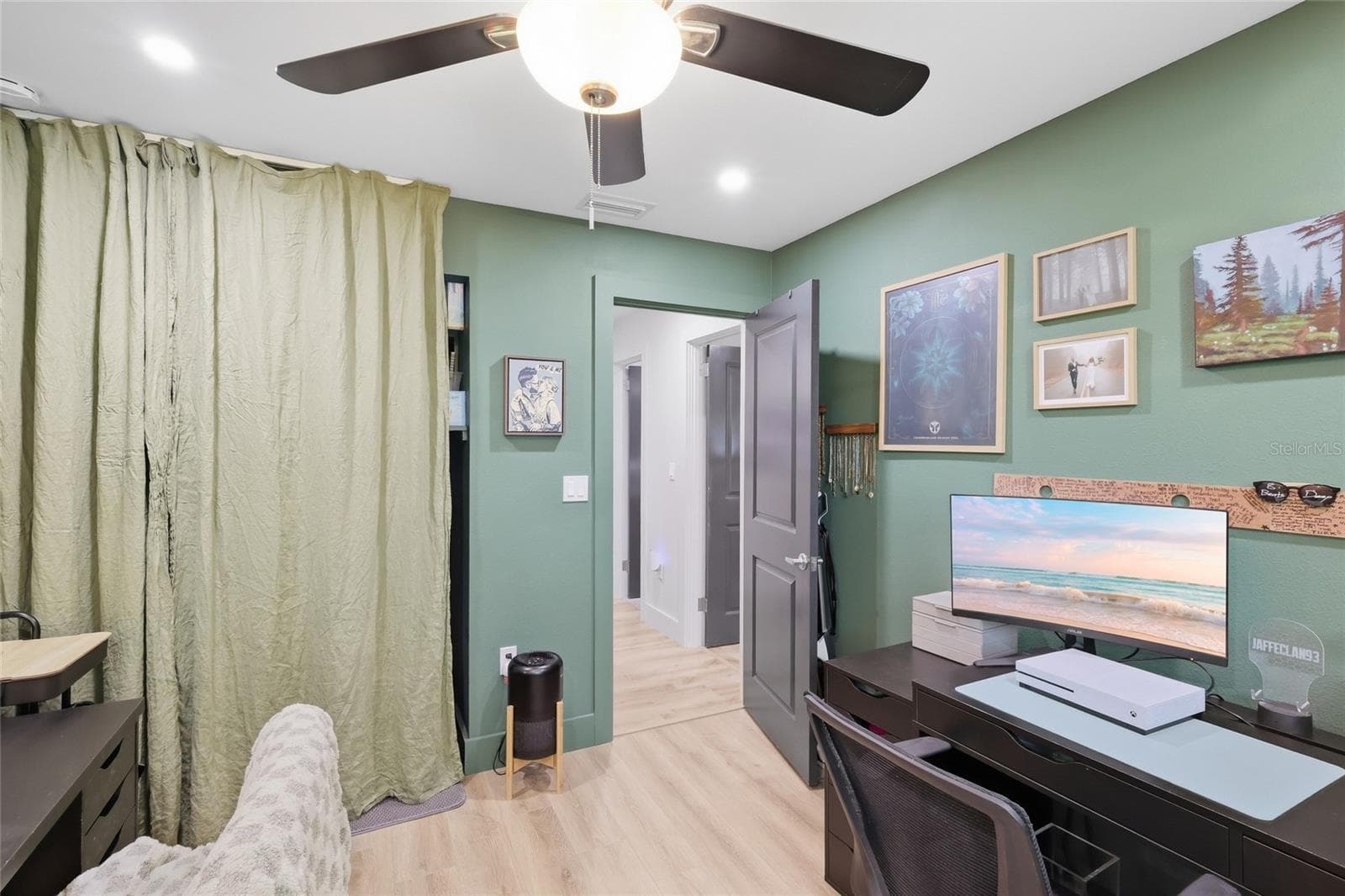 Single Family Residence at 5055 LAHAINA DR, SARASOTA, photo 19 of 34