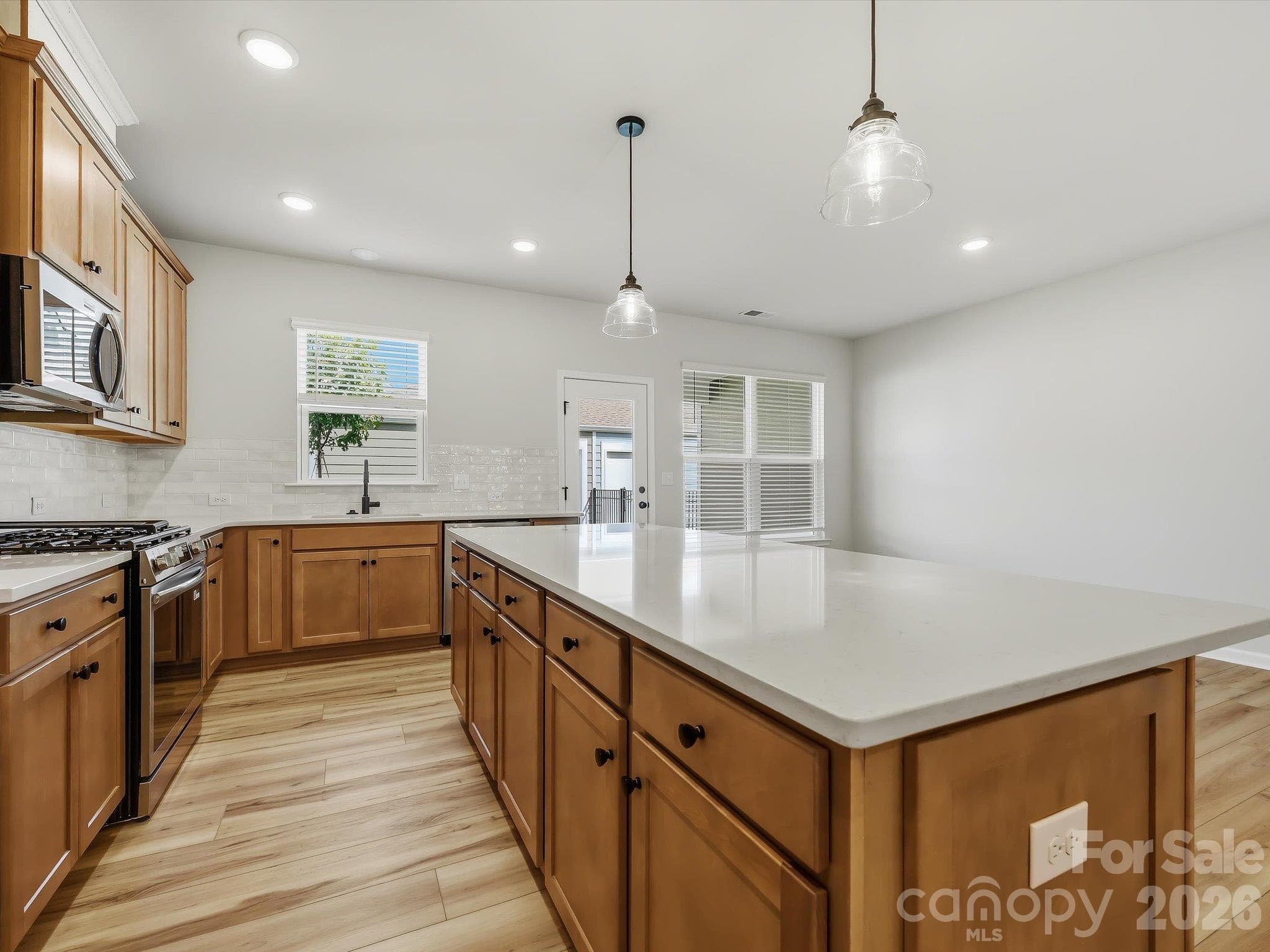 Townhouse at 10028 Mamillion Drive, Huntersville, photo 9 of 18