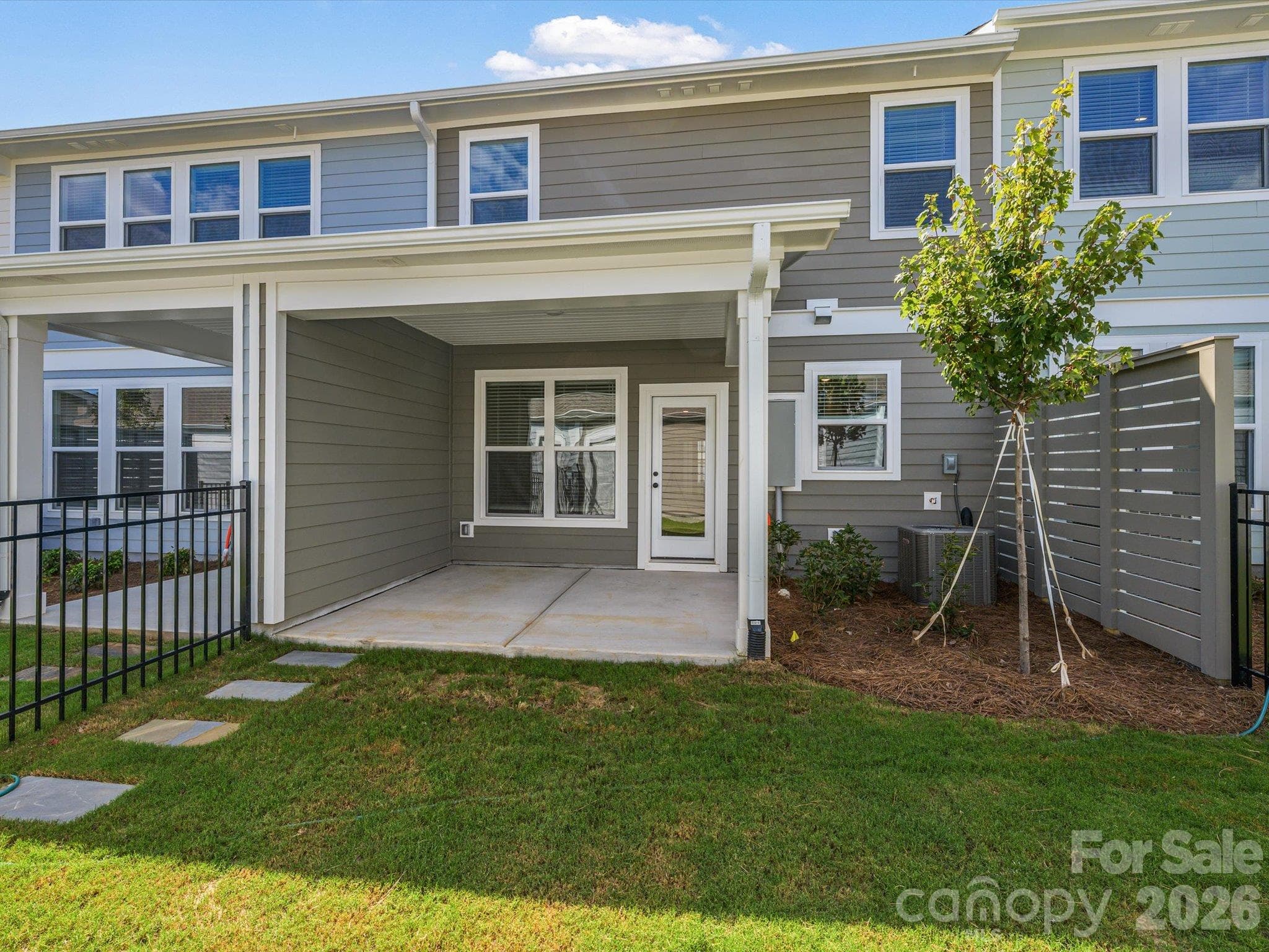 Townhouse at 10028 Mamillion Drive, Huntersville, photo 16 of 18