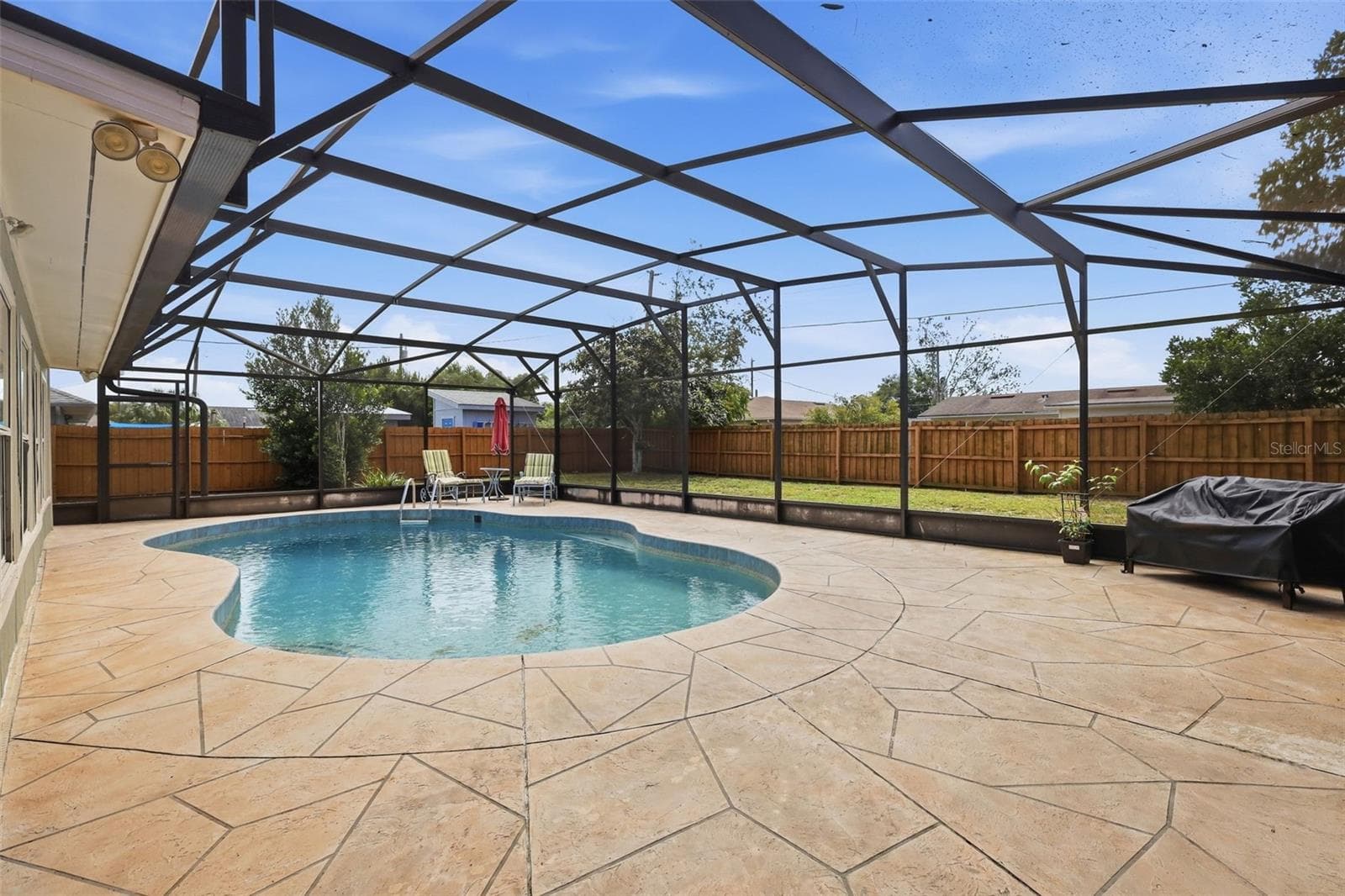 Single Family Residence at 1379 DANDELION DR, DELTONA, photo 33 of 36
