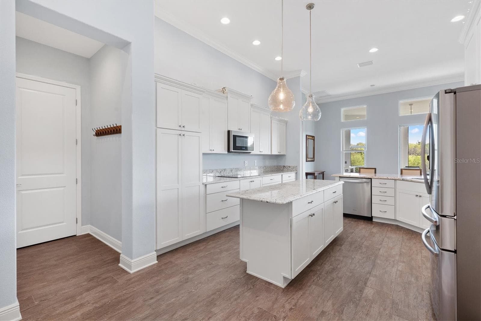 Single Family Residence at 683 KRIETEMEYER PATH, THE VILLAGES, photo 14 of 53