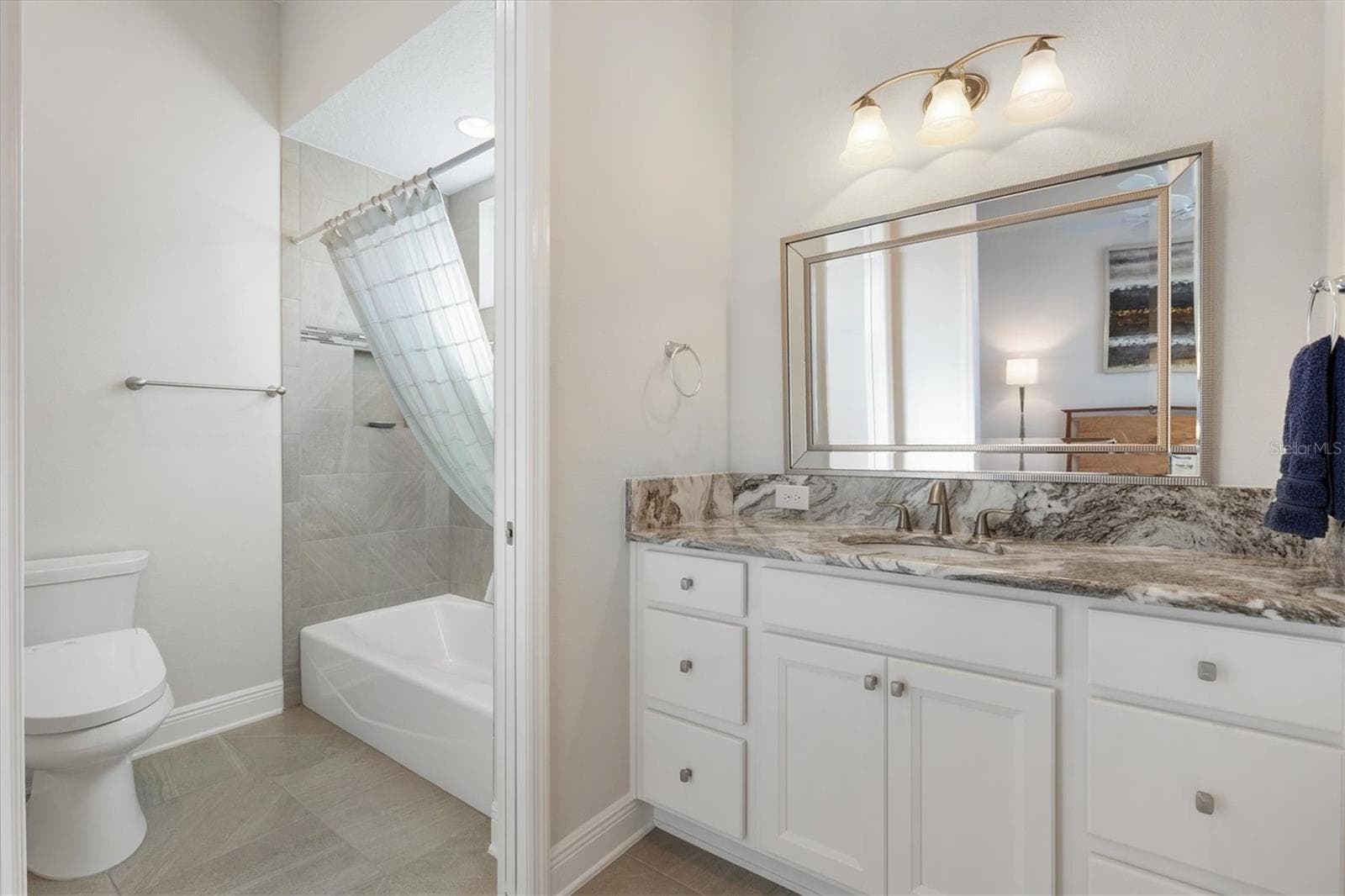 Single Family Residence at 683 KRIETEMEYER PATH, THE VILLAGES, photo 25 of 53