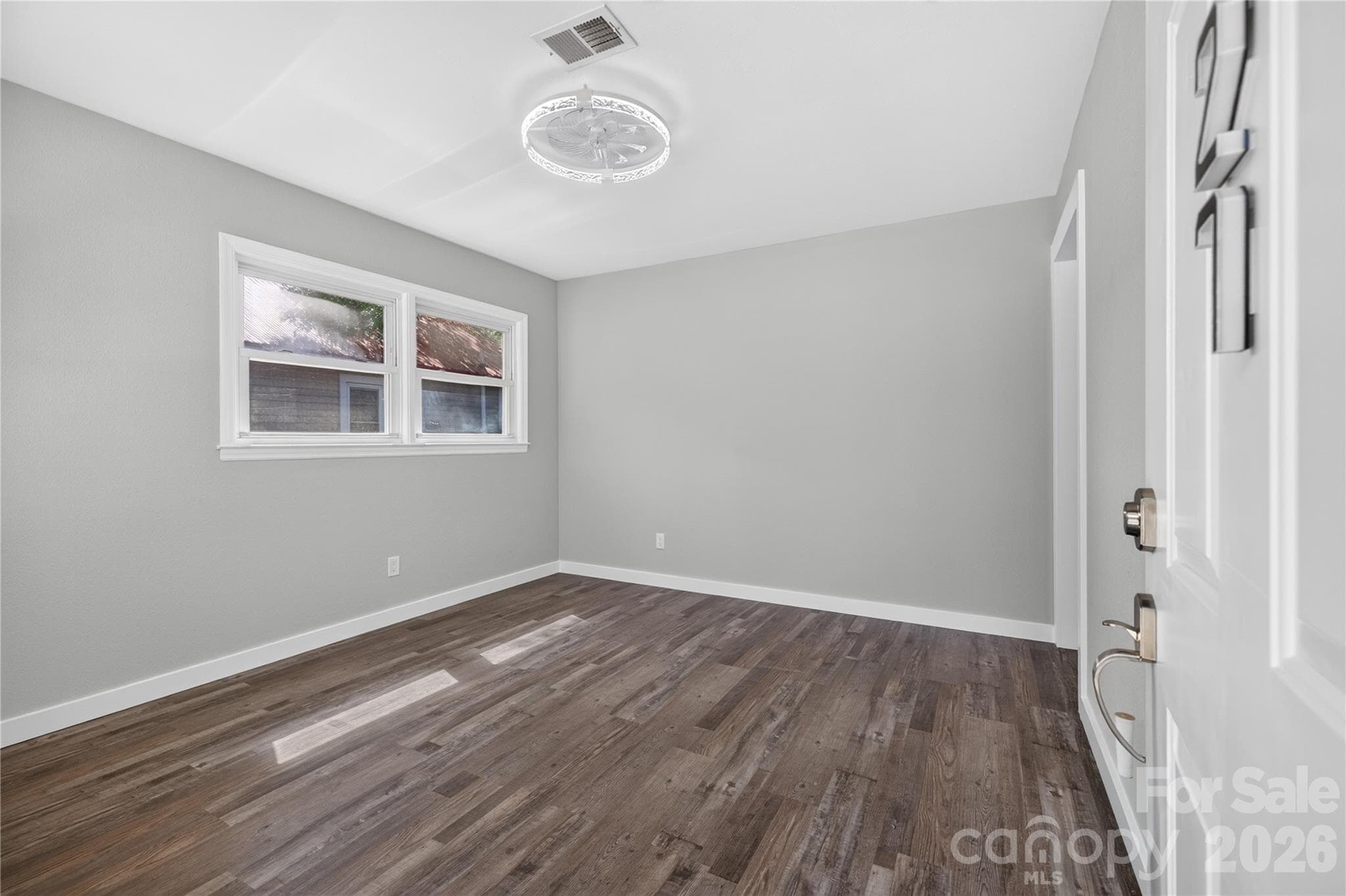 Single Family Residence at 427 Clinton Avenue, Lancaster, photo 10 of 33