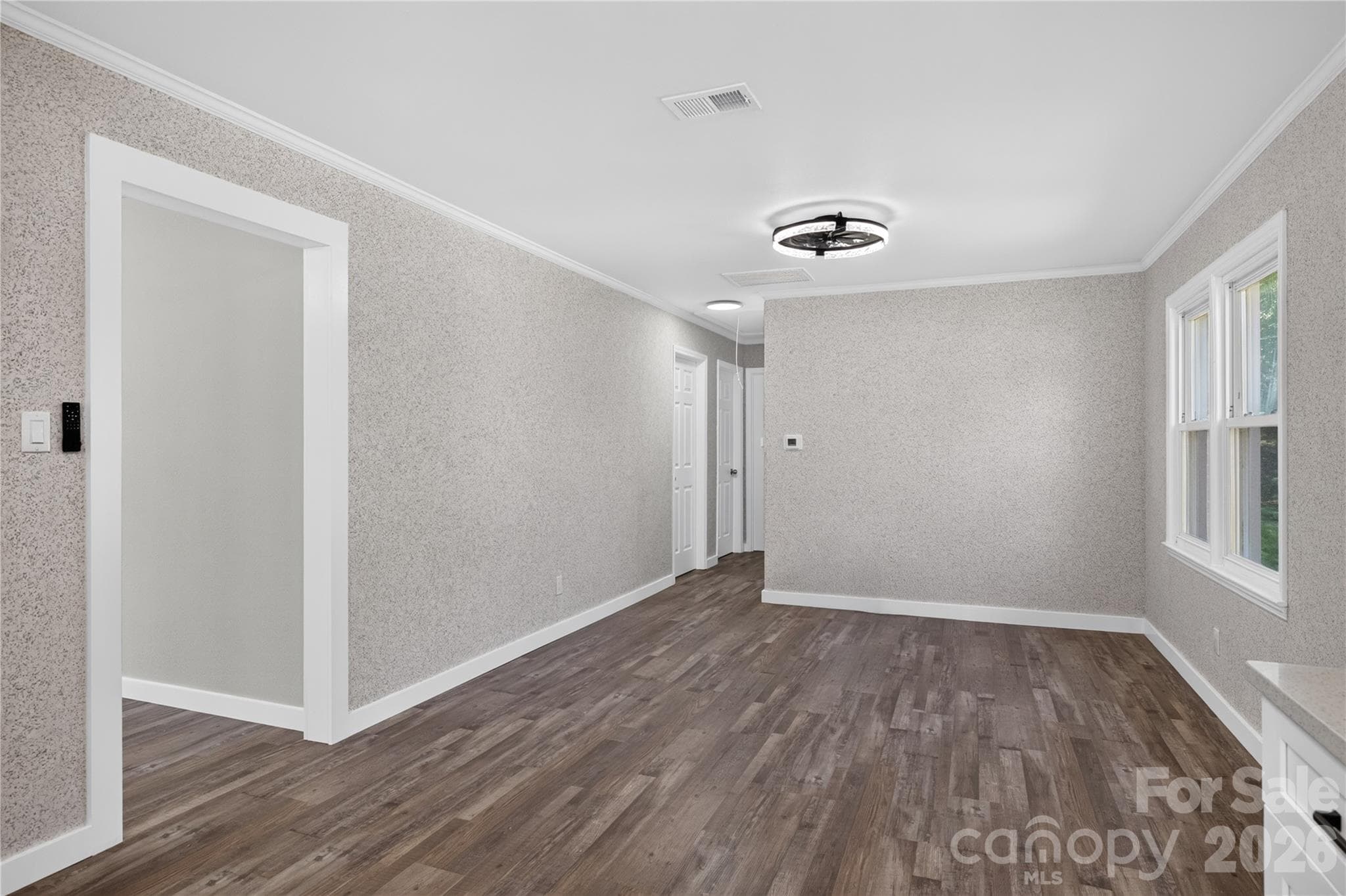 Single Family Residence at 427 Clinton Avenue, Lancaster, photo 11 of 33