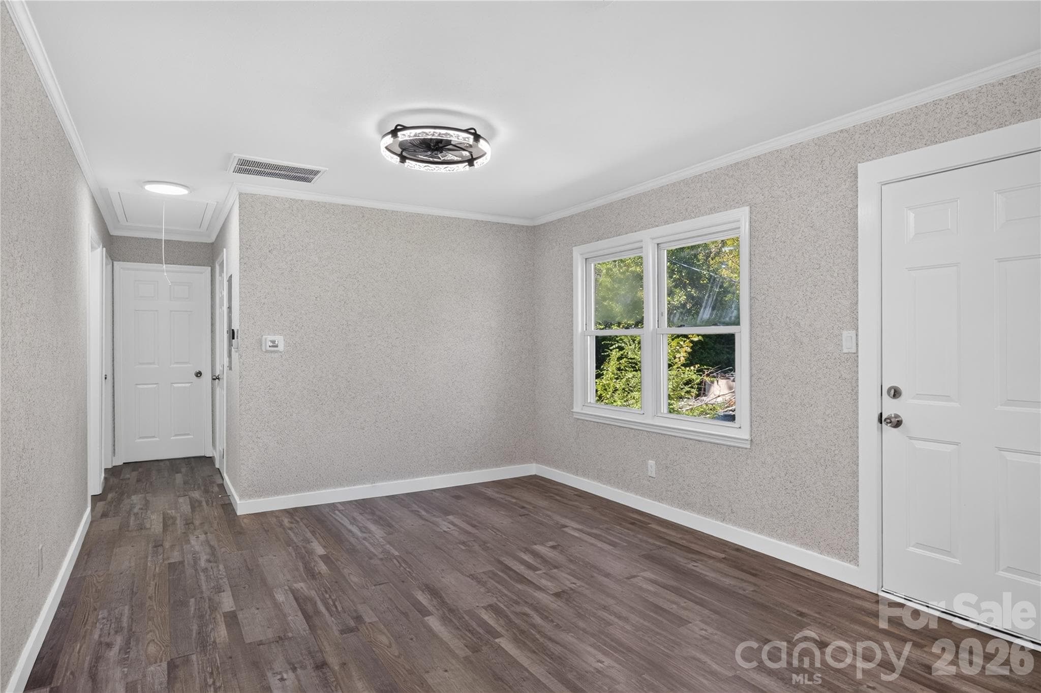 Single Family Residence at 427 Clinton Avenue, Lancaster, photo 12 of 33