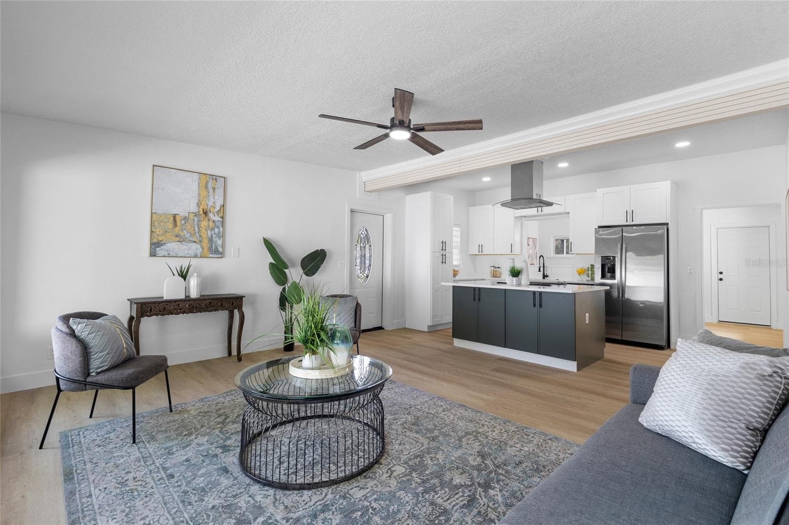 Single Family Residence at 1624 BALTIMORE DR, ORLANDO, photo 3 of 21