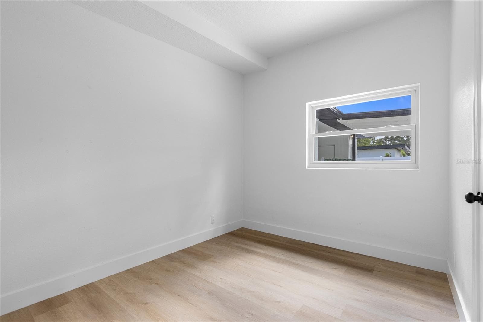 Single Family Residence at 1624 BALTIMORE DR, ORLANDO, photo 12 of 21