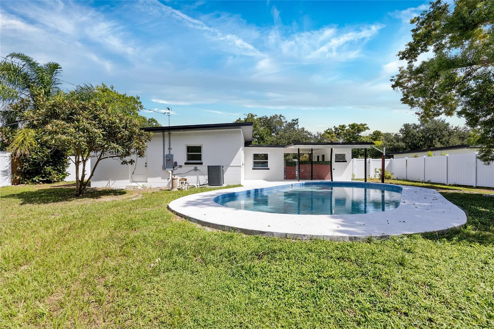 Single Family Residence at 1624 BALTIMORE DR, ORLANDO, photo 17 of 21