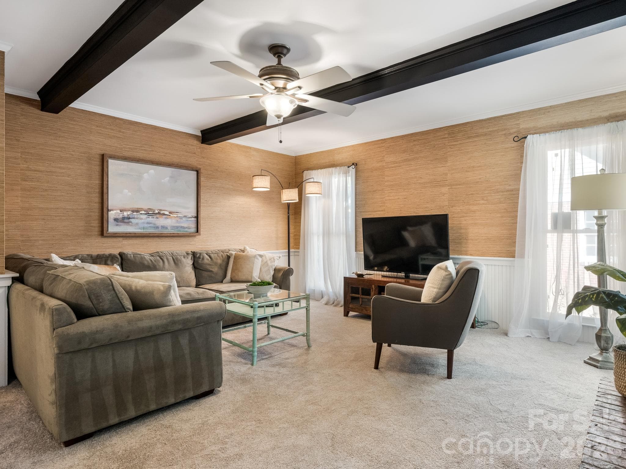 Single Family Residence at 9301 Hanover South Trail, Charlotte, photo 9 of 39