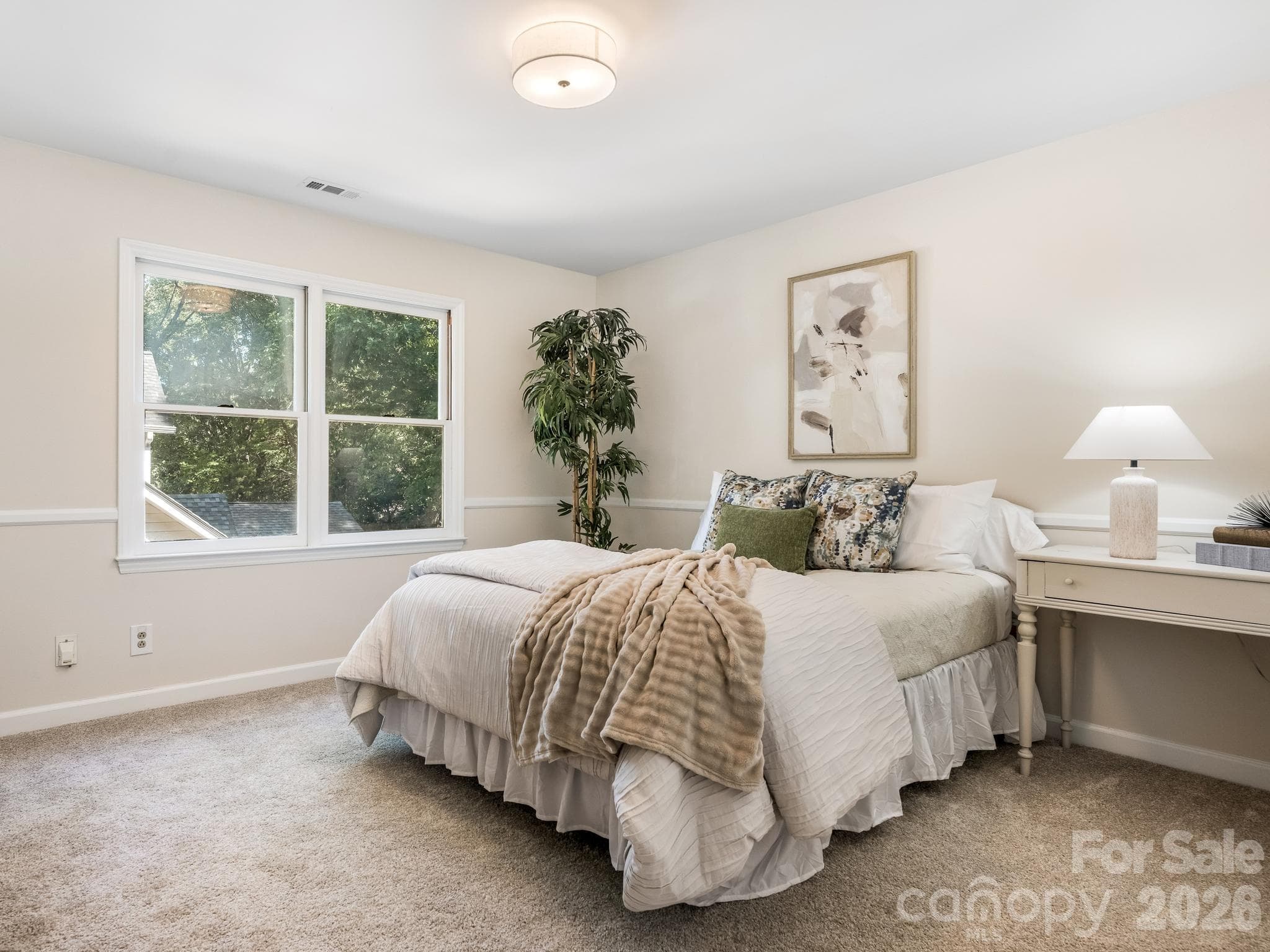 Single Family Residence at 9301 Hanover South Trail, Charlotte, photo 22 of 39