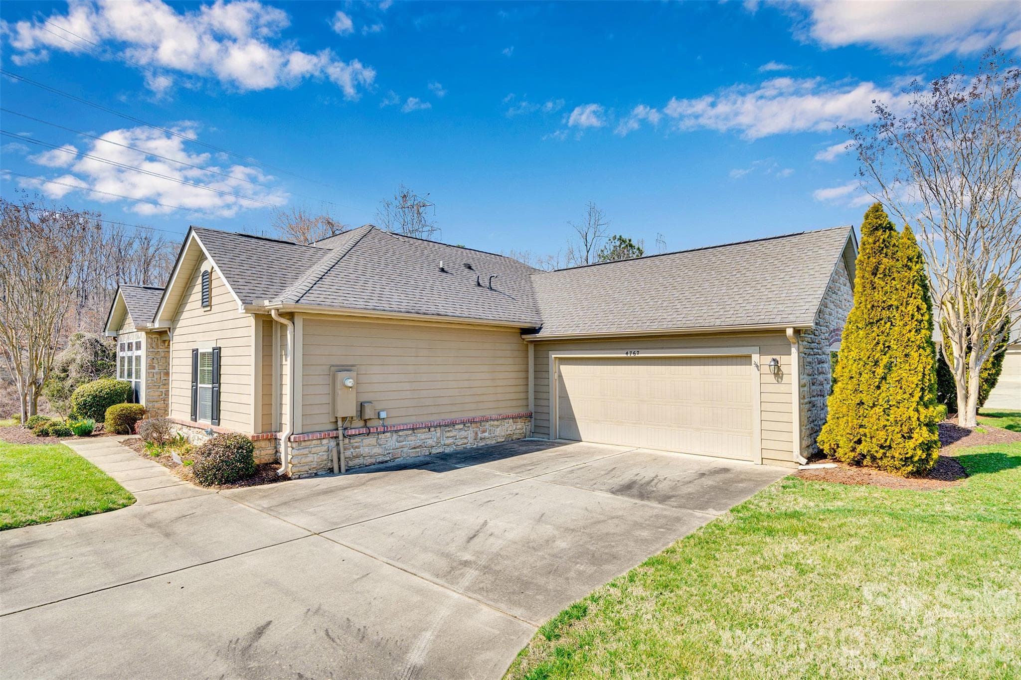 Townhouse at 4767 Polo Gate Boulevard, Charlotte, photo 2 of 19