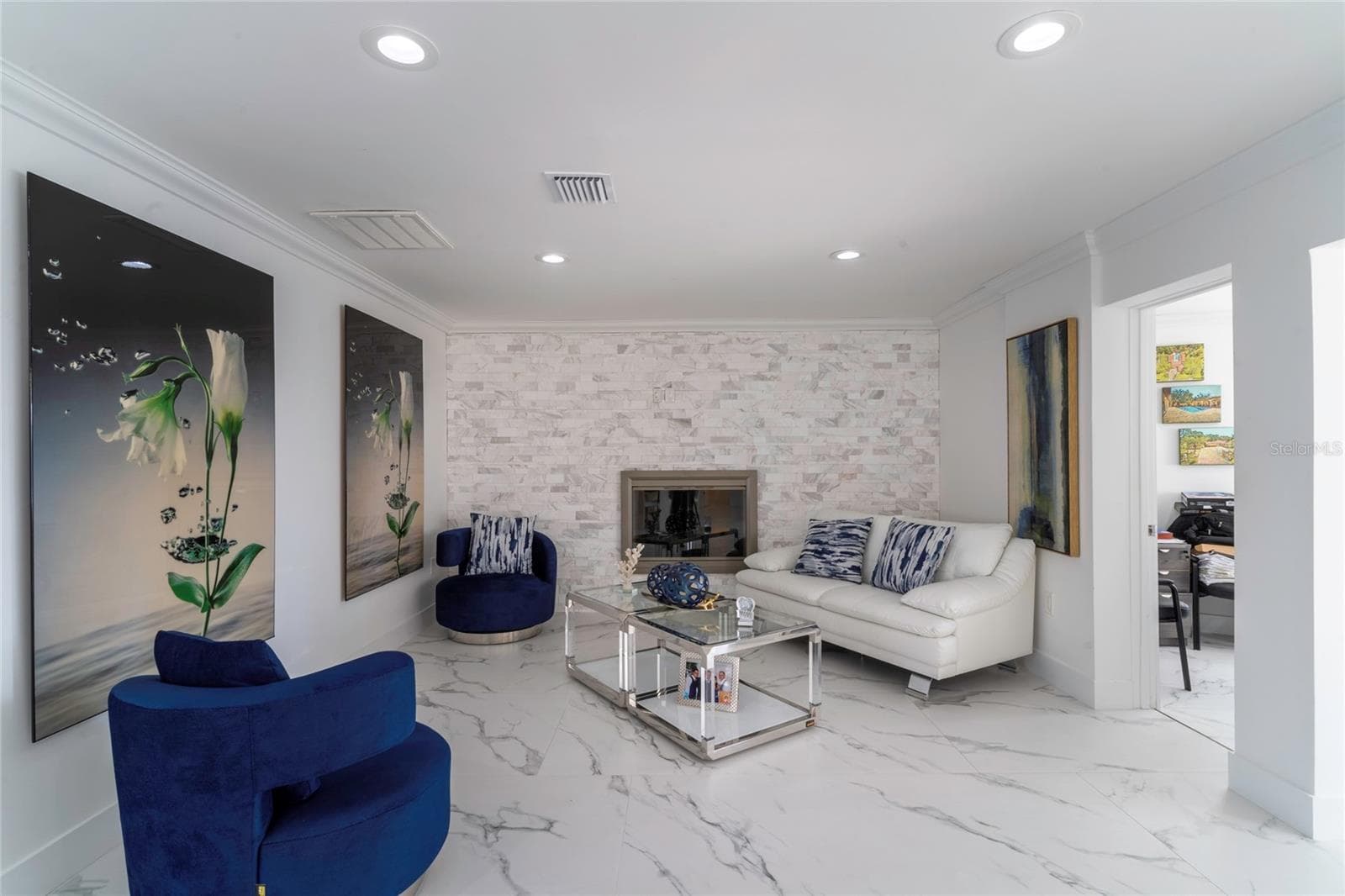 Single Family Residence at 320 HARBOR PSGE, CLEARWATER, photo 12 of 80