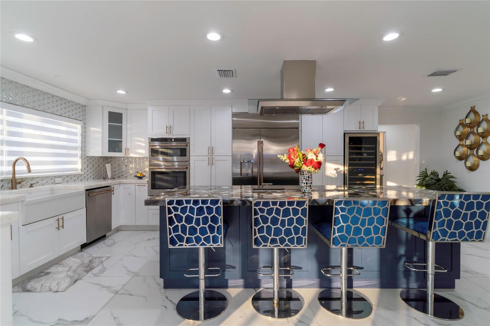Single Family Residence at 320 HARBOR PSGE, CLEARWATER, photo 16 of 80