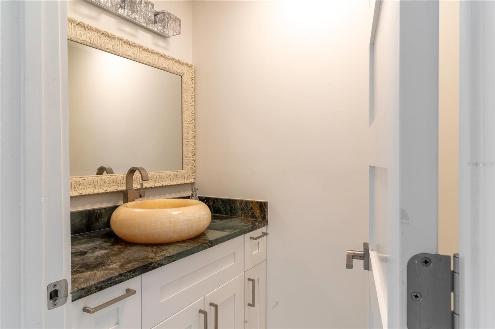 Single Family Residence at 320 HARBOR PSGE, CLEARWATER, photo 32 of 80